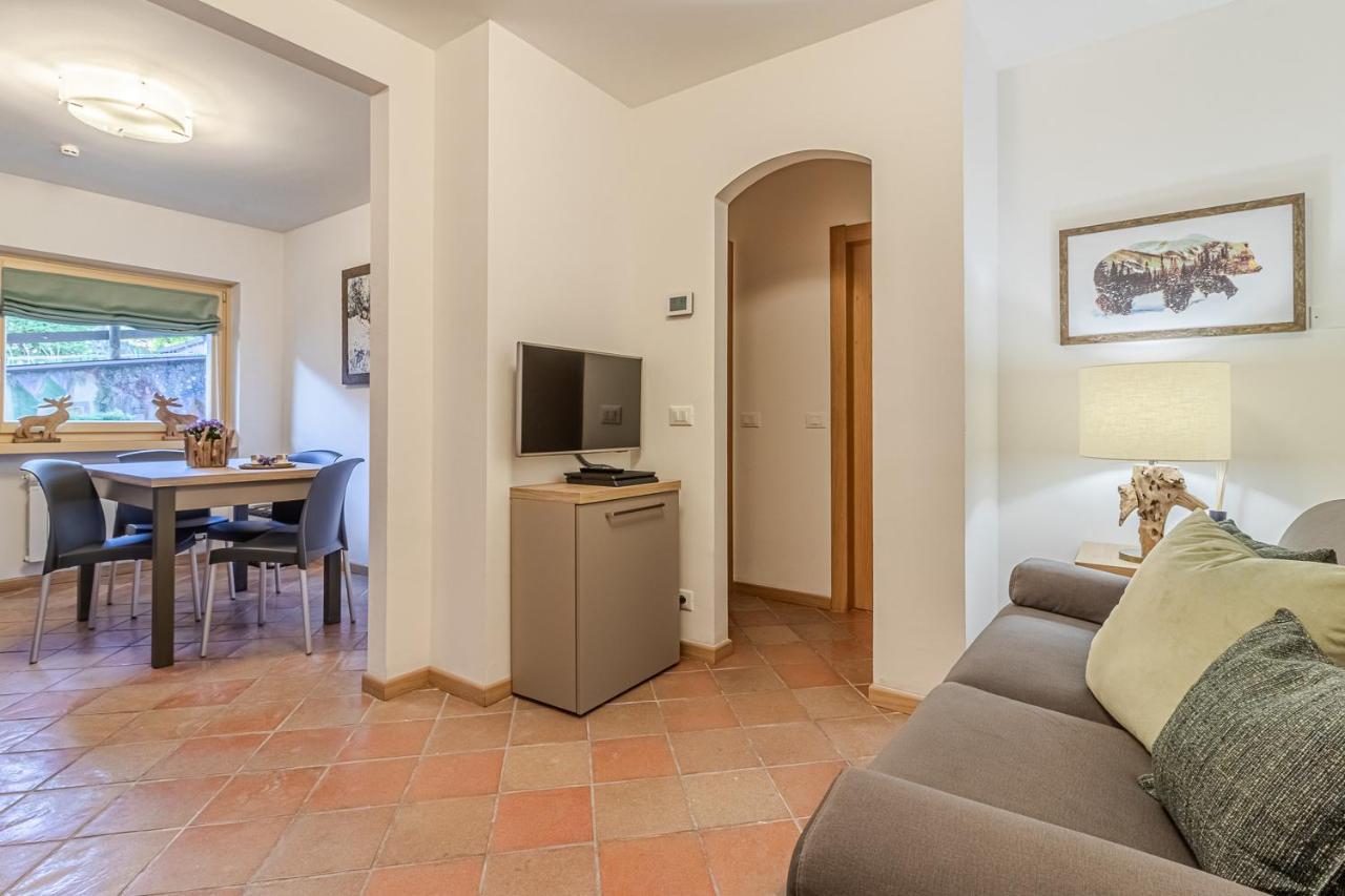 Suite Italy Pinzolo Due Giustino Exterior photo